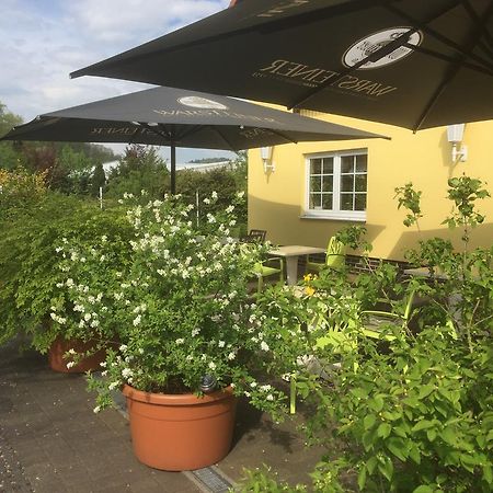 Hotel Company Cölbe Kültér fotó